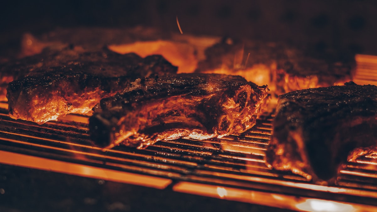 Zo grill je dit seizoen als een echte pitmaster